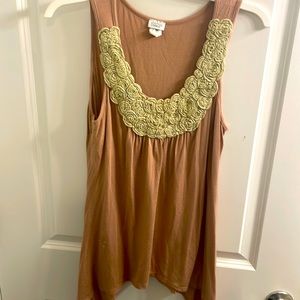 Charming Charlie size small